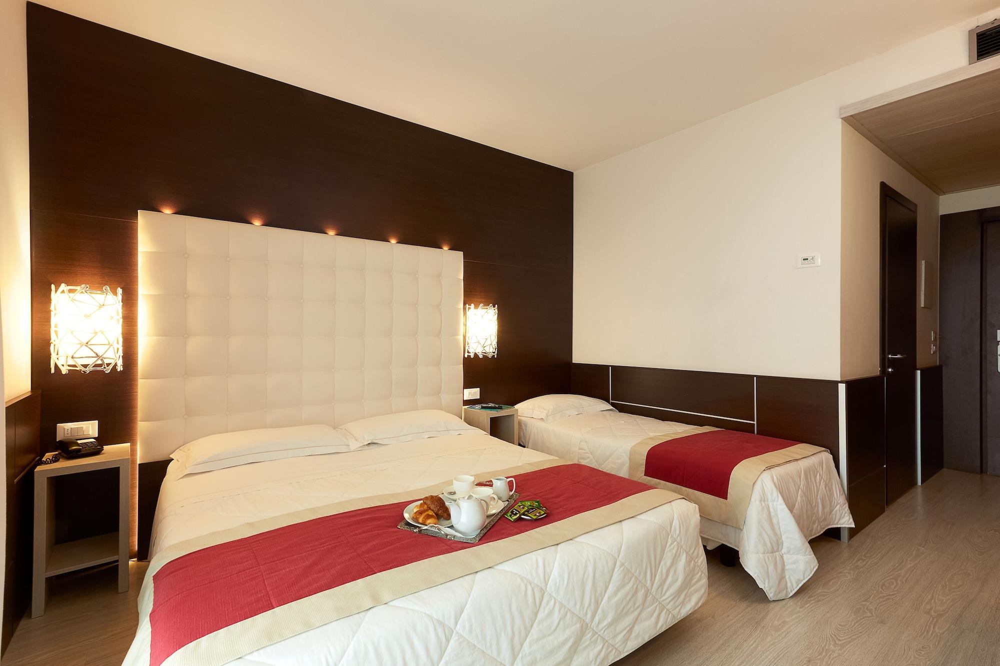 Hotel Victoria فيتشنزا المظهر الخارجي الصورة